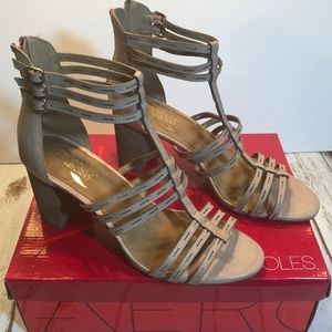 AEROSOLES Highway Tan Leather Sandal